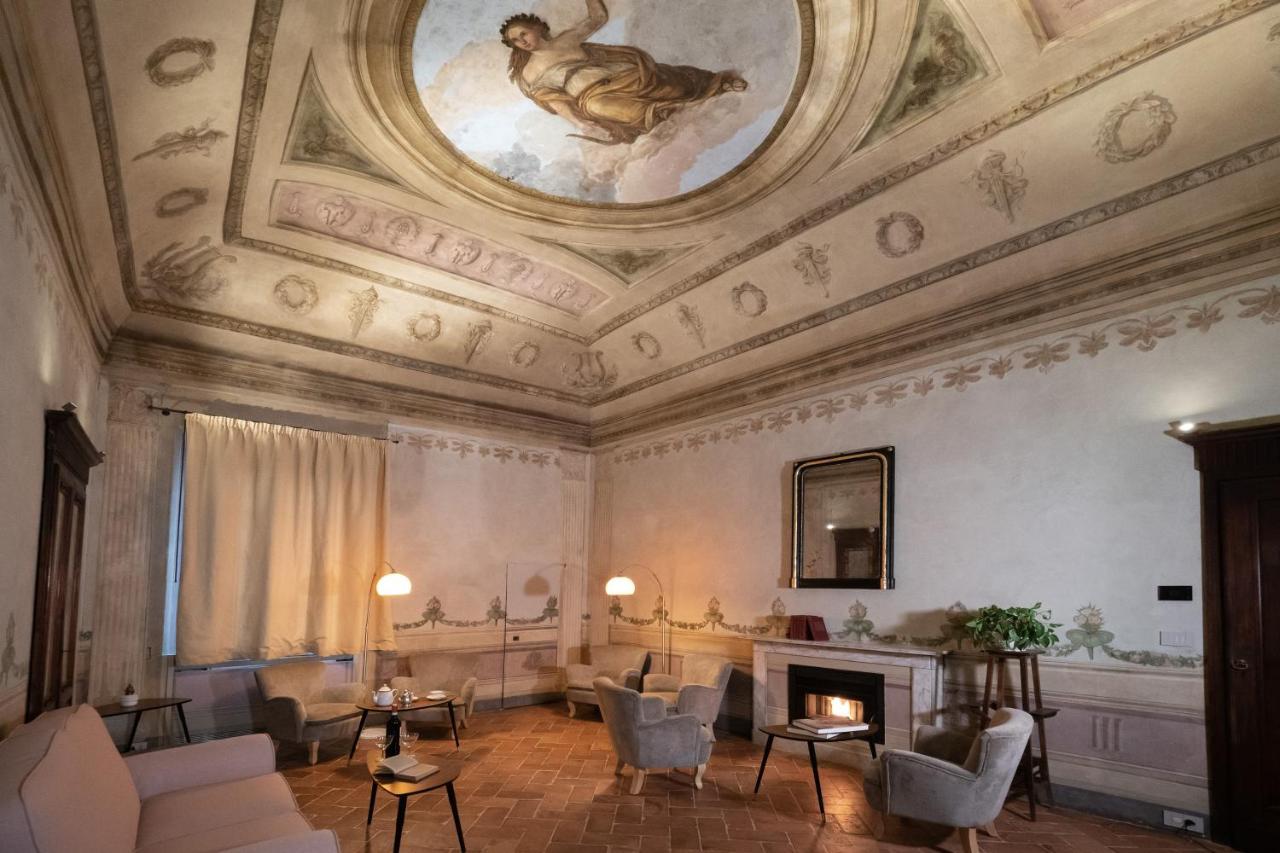Delcorto Suites Montepulciano Exterior photo